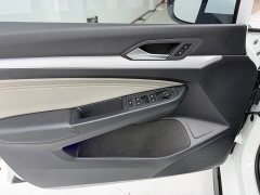Volkswagen Golf 2021 280TSI DSG Pro - ფოტო 13