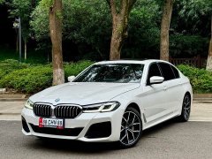 BMW 5 Series 530Li Luxury M Sport Package - ფოტო 1