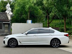 BMW 5 Series 530Li Luxury M Sport Package - ფოტო 3