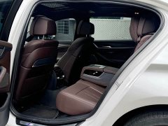 BMW 5 Series 530Li Luxury M Sport Package - ფოტო 6