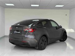 Tesla Model Y Rear-Wheel Drive - ფოტო 16