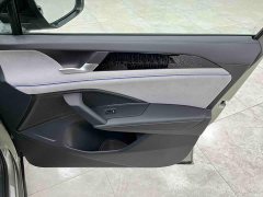 Volkswagen Taos L 380TSI AWD Luxury Easy Package - ფოტო 17