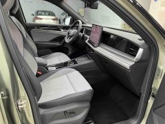 Volkswagen Taos L 380TSI AWD Luxury Easy Package - ფოტო 18