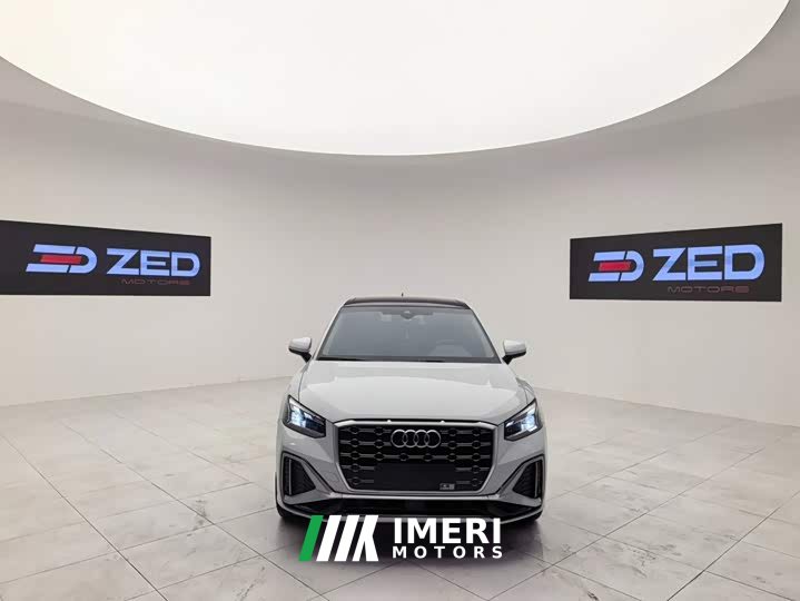 Audi Q2L 35 TFSI Fashion Dynamic