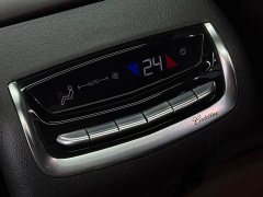 Cadillac XT6 2.0T Six-Seat AWD Luxury - ფოტო 18