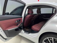 BMW 3 Series 320Li M Sport Package - ფოტო 15