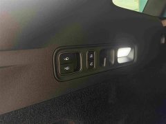 Li Auto i6 Two-Wheel Drive Standard - ფოტო 16
