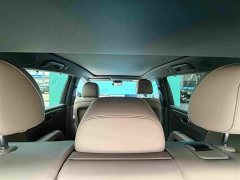 Li Auto i6 Two-Wheel Drive Standard - ფოტო 17