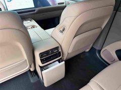 Li Auto i6 Two-Wheel Drive Standard - ფოტო 6