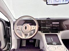Geely Zun S800 2025 Extended Range Starlight Executive Edition 4-Seater (192-line LiDAR) - ფოტო 15