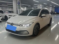 Volkswagen Golf 2023 280TSI DSG Pro - ფოტო 1