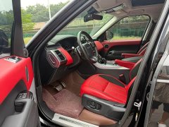 Land Rover Range Rover Sport 3.0 L6 Ebony Edition - ფოტო 9