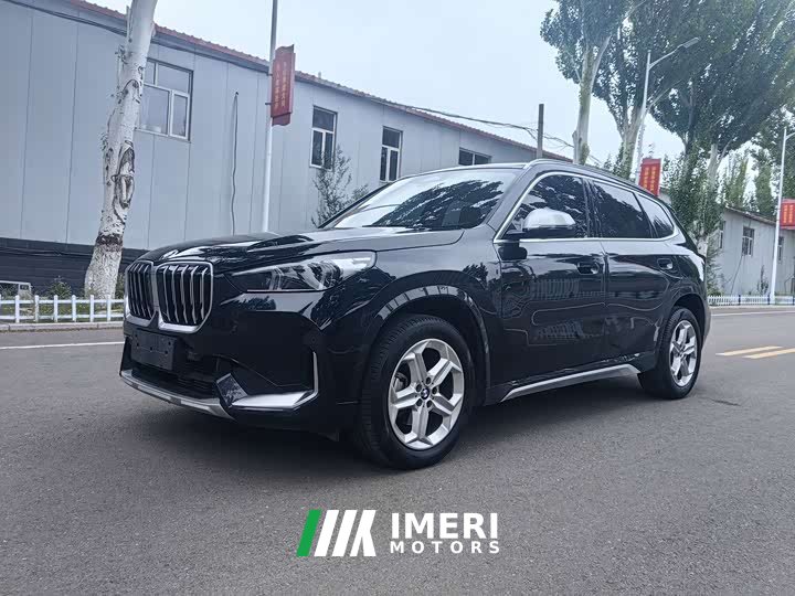 BMW X1 sDrive20Li X Design Package