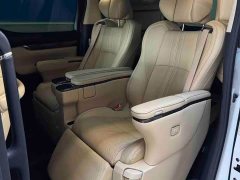 Toyota Vellfire Crown Hybrid 2.5L HV Luxury Edition - ფოტო 10