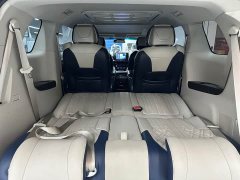 Buick GL8 2020 Land Business Class 652T Comfort - ფოტო 9