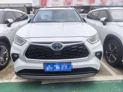Toyota Highlander 2023 2.5L Intelligent Hybrid AWD Premium 7-Seater - ფოტო 2