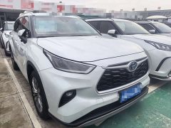 Toyota Highlander 2023 2.5L Intelligent Hybrid AWD Premium 7-Seater - ფოტო 3