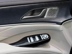 Denza BYD Denza D9 DM-i Smart Drive 1020 Four-Wheel Drive Premium - ფოტო 19
