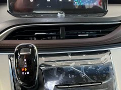 Buick GL8 Land Business Class Smart Edition - ფოტო 9