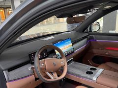 Wuling Huajing S 235km AWD Qiankun Premium Edition - ფოტო 14