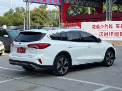 Ford Focus 2021 Estate EcoBoost 180 Automatic Hunting Tide Edition - ფოტო 16