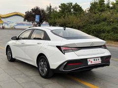 Hyundai Elantra 2023 1.5L CVT GLS Leading Edition - ფოტო 14