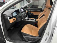 Geely Emgrand 2025 4th Generation 1.5L CVT Flagship - ფოტო 17