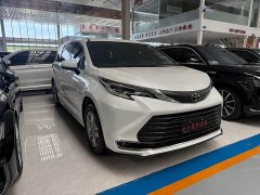 Toyota Sienna 2024 2.5L Hybrid Comfort Edition - ფოტო 3
