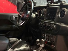 Jeep Gladiator 2022 3.6L Pioneer Edition - ფოტო 13