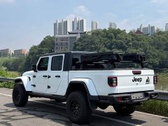 Jeep Gladiator 2022 3.6L Pioneer Edition - ფოტო 3
