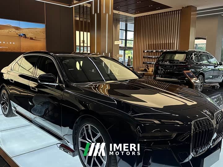 BMW 7 Series 735Li M Sport Package