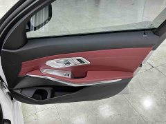 BMW 3 Series 320Li M Sport Package - ფოტო 19