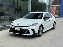 Toyota Camry 2024 Hybrid 2.0L HGVP Luxury - ფოტო 1