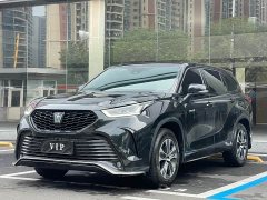Toyota Crown Venza 2.5L HEV FWD Elite - ფოტო 3