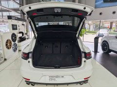 Porsche 2020 Macan 2.0T - ფოტო 11