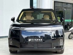 XPeng GX Extended Range 1585 AWD Ultra Flagship - ფოტო 2