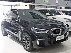 BMW X5 xDrive 30Li Luxury M Sport Package - ფოტო 3