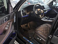 BMW X5 xDrive 30Li Luxury M Sport Package - ფოტო 4