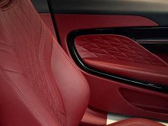 Aston Martin DB12 4.0T V8 Coupe - ფოტო 7