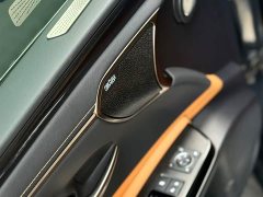 Lexus ES 2022 300h Premium Edition - ფოტო 10