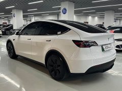 Tesla Model Y 2023 Rear-Wheel Drive - ფოტო 17