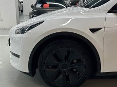 Tesla Model Y 2023 Rear-Wheel Drive - ფოტო 4