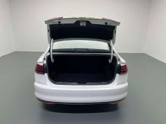 Volkswagen Bora 1.5L Automatic Comfort Smart Connected Edition - ფოტო 10