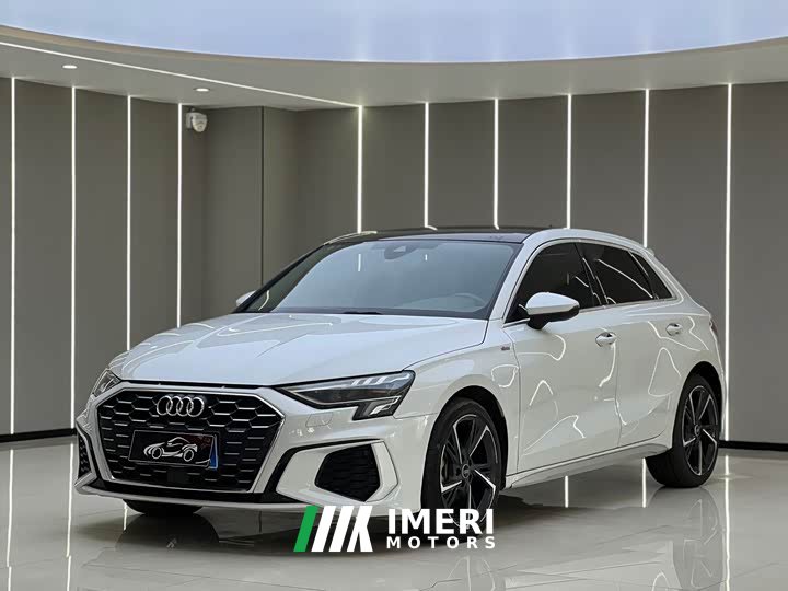 Audi A3 2022 Sportback 35 TFSI Fashion Sport - ავტომობილი ჩინეთიდან