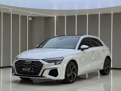 Audi A3 2022 Sportback 35 TFSI Fashion Sport - ფოტო 1