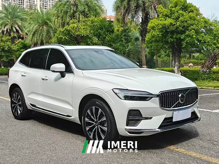 Volvo XC60 B5 AWD Smart Remote Luxury Edition - ავტომობილი ჩინეთიდან