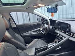 Hyundai Elantra 1.5L CVT GLX Elite - ფოტო 14