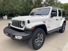 Jeep Wrangler 2024 2.0T Sahara Four-Door - ფოტო 1