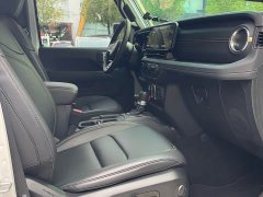Jeep Wrangler 2024 2.0T Sahara Four-Door - ფოტო 13