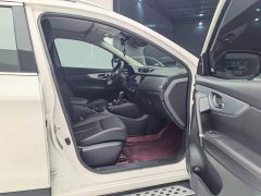 Nissan Qashqai 2.0L CVT XV Premium Luxury - ფოტო 13